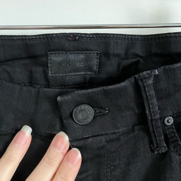 MOTHER Jeans The Looker Ankle Fray Style Guilty as Sin Wash Black Waist Size 28 - Picture 7 of 13